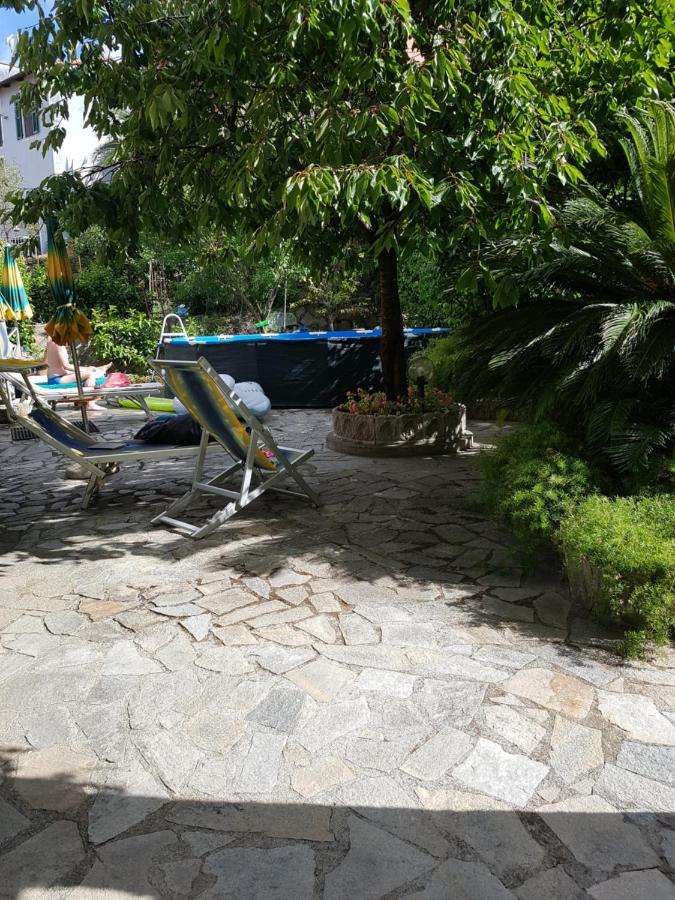 Bed and Breakfast Carugio Del Fezzano Феццано Экстерьер фото